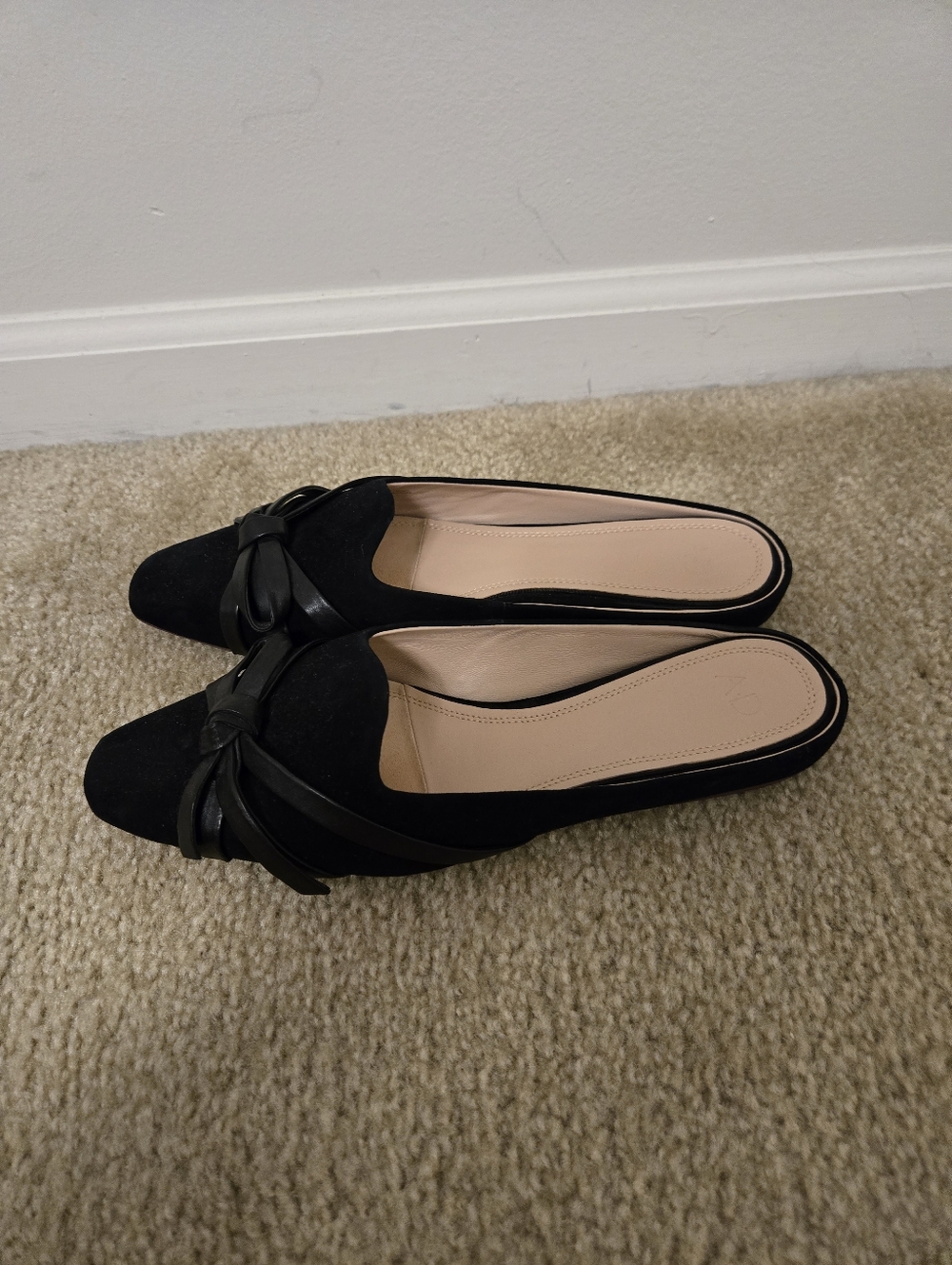 AD & Daughters Womens Corya Black Suede Flat Mules Size 8 - Picture 2 of 6